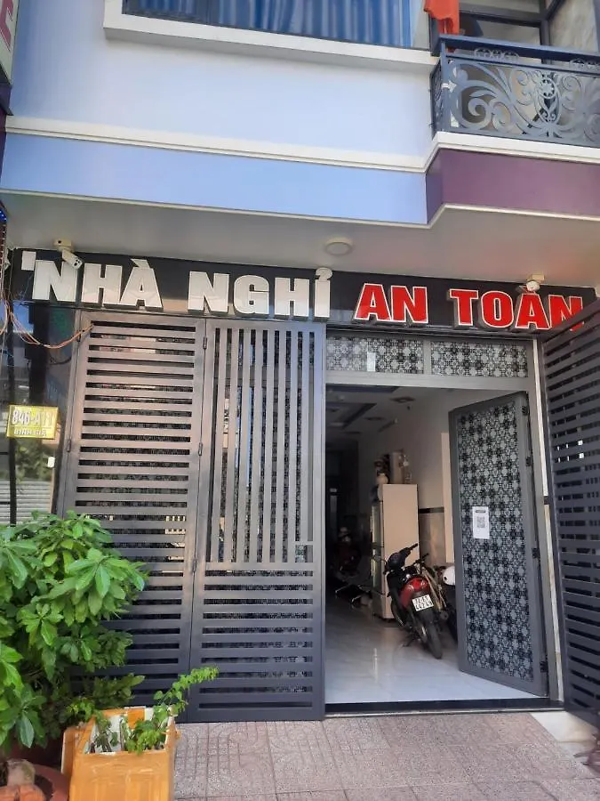 מלון וונג טאו Nha Nghi An Toan
